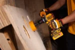 Mașină de înșurubat și găurit cu impact cu acumulator 20V/2*5.0Ah 166N.m INGCO CIDLI201668 - imagine 6